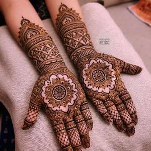 Arabic Bell Garland mehndi design for back hand — dainty henna pattern